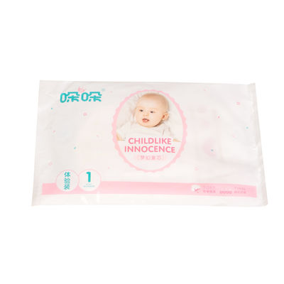 Absorbant blanc de triple de la couleur ADL de couches-culottes nouveau-nées de bébé de film de PE