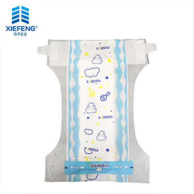 Les couches-culottes jetables organiques durant la nuit molles 600ml élargissent le noyau absorbant